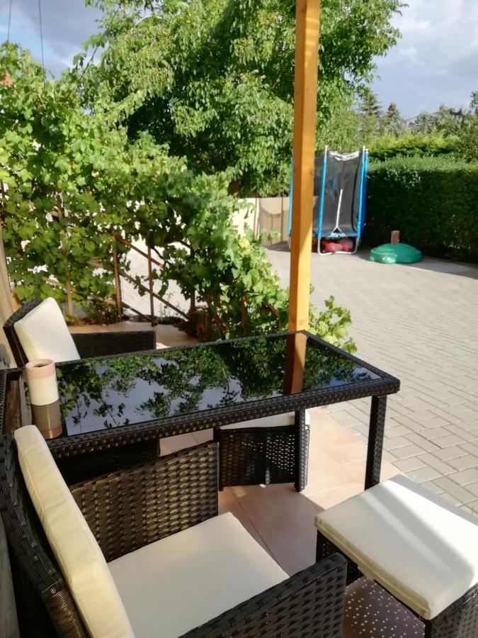Ferienwohnung Nico Stadtilm Екстериор снимка