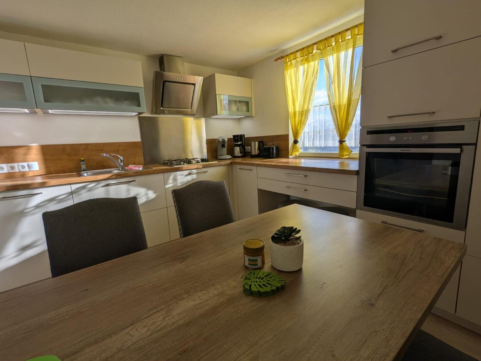 Ferienwohnung Nico Stadtilm Екстериор снимка